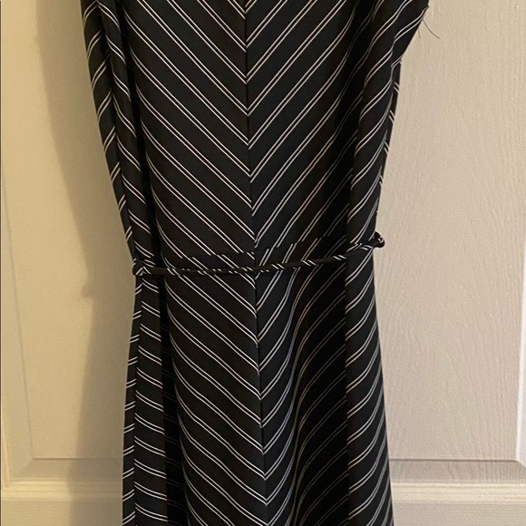 Fairweather dress - Picture 5 of 8